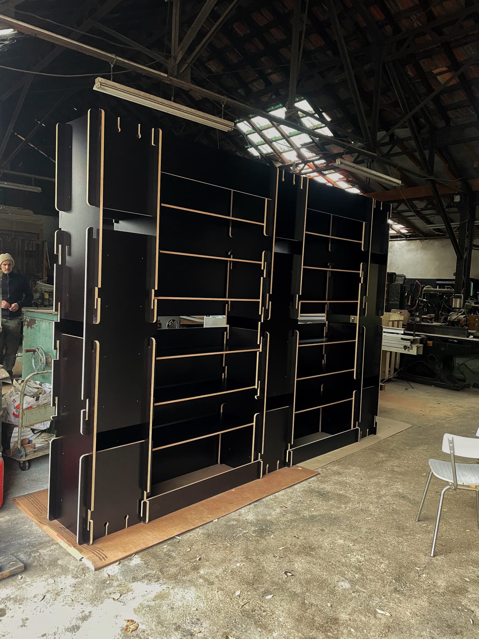 Exhibition Stand Fit-out: Dismountable Shelves Machined on CNC